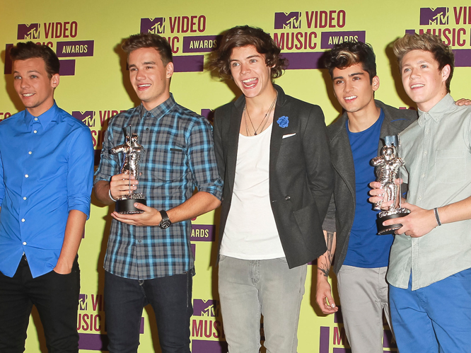 One Direction - Winners: Best Pop Video 'What Makes You Beautiful'; Best New Artist 'What Makes You Beautiful'.